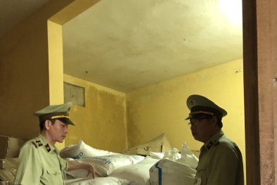 Chặn đứng 4 tấn đường kính nhập lậu đang trên đường mang đi tiêu thụ